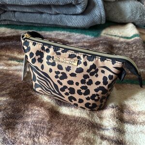 Jessica Simpson pouch | NWT